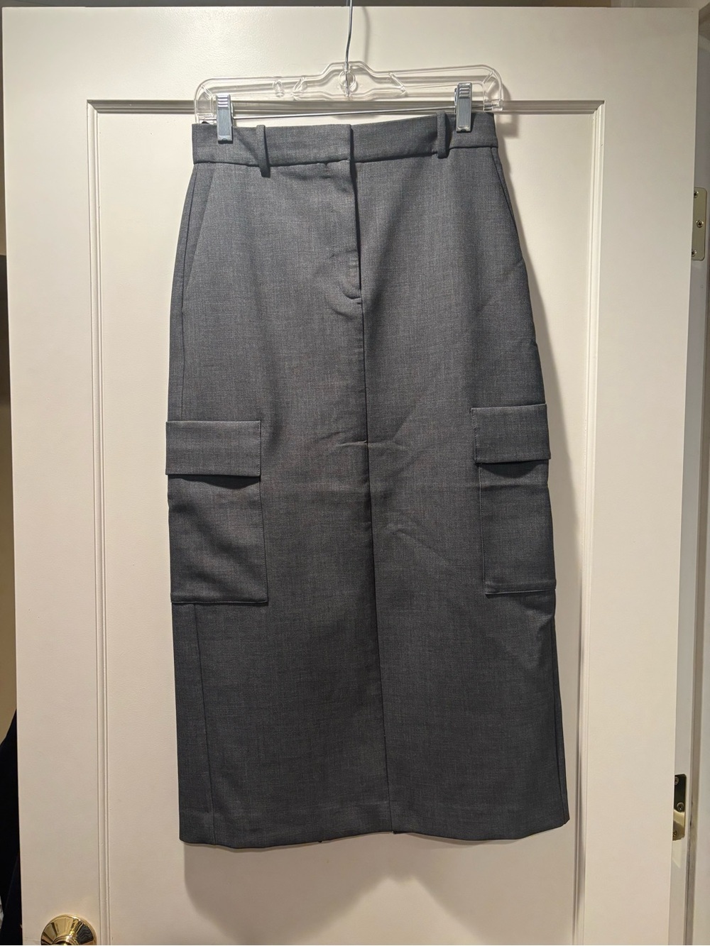 Aritzia Babaton Observer Cargo Pencil Skirt in Gray - Picture 6 of 6